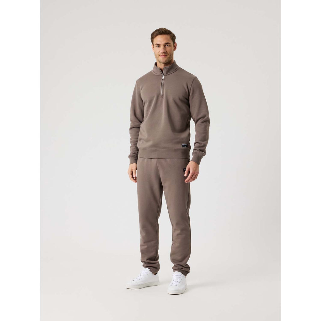 centre half zip