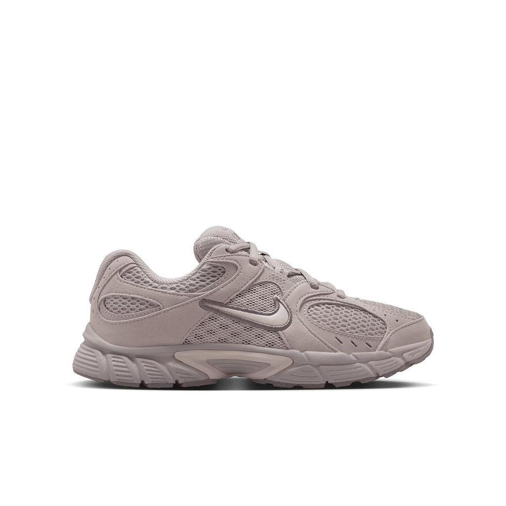 V5 Runner Suede Big Kids' Shoenen