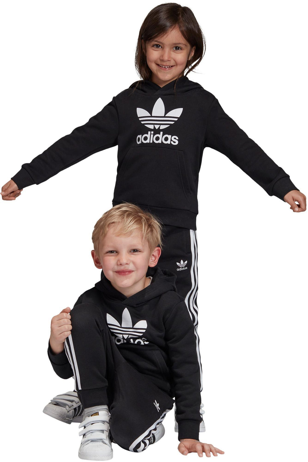 Trefoil Hoodie Set