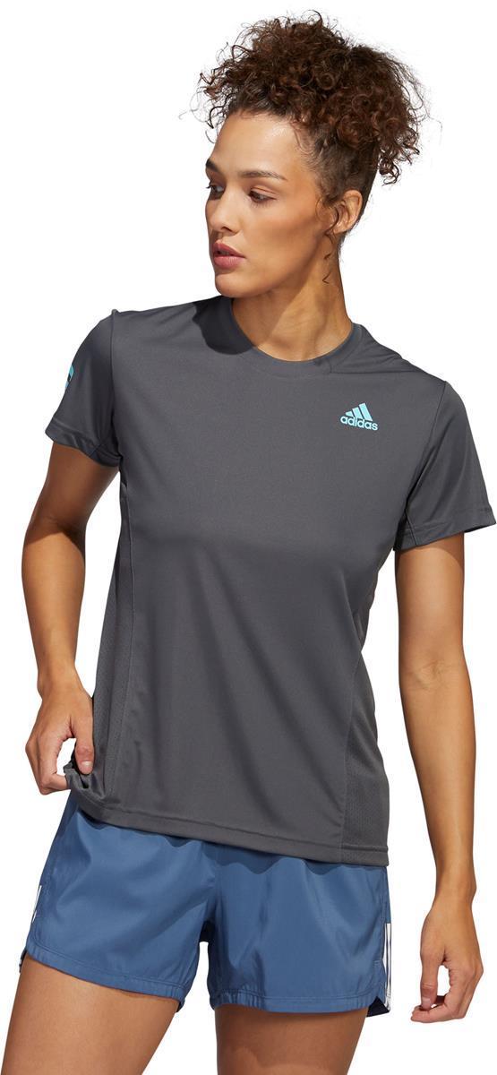CLUB TEE. Tennisshirt