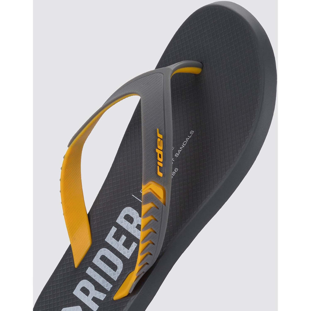 R1 Prime slippers