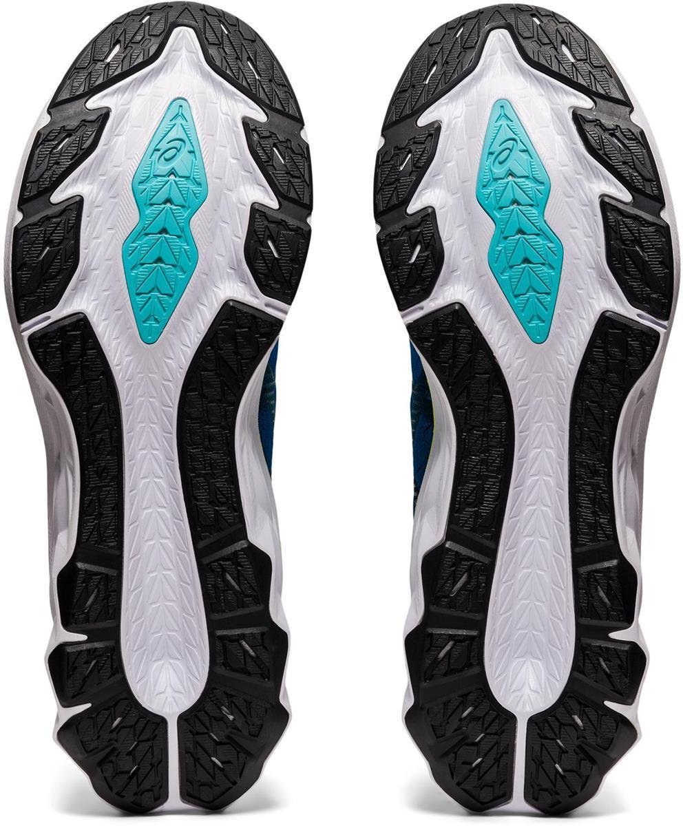 Novablast 2 hardloopschoenen