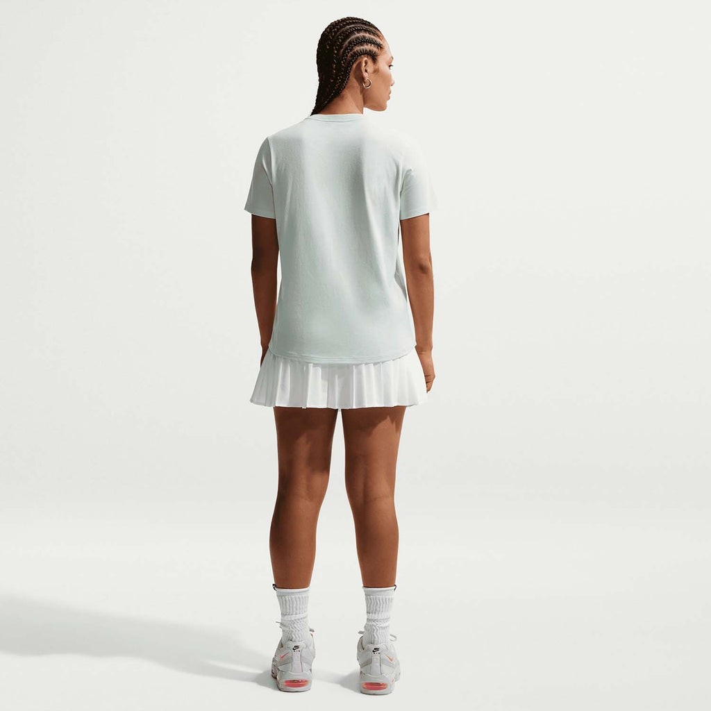 Sportswear Club Essentials T-shirt