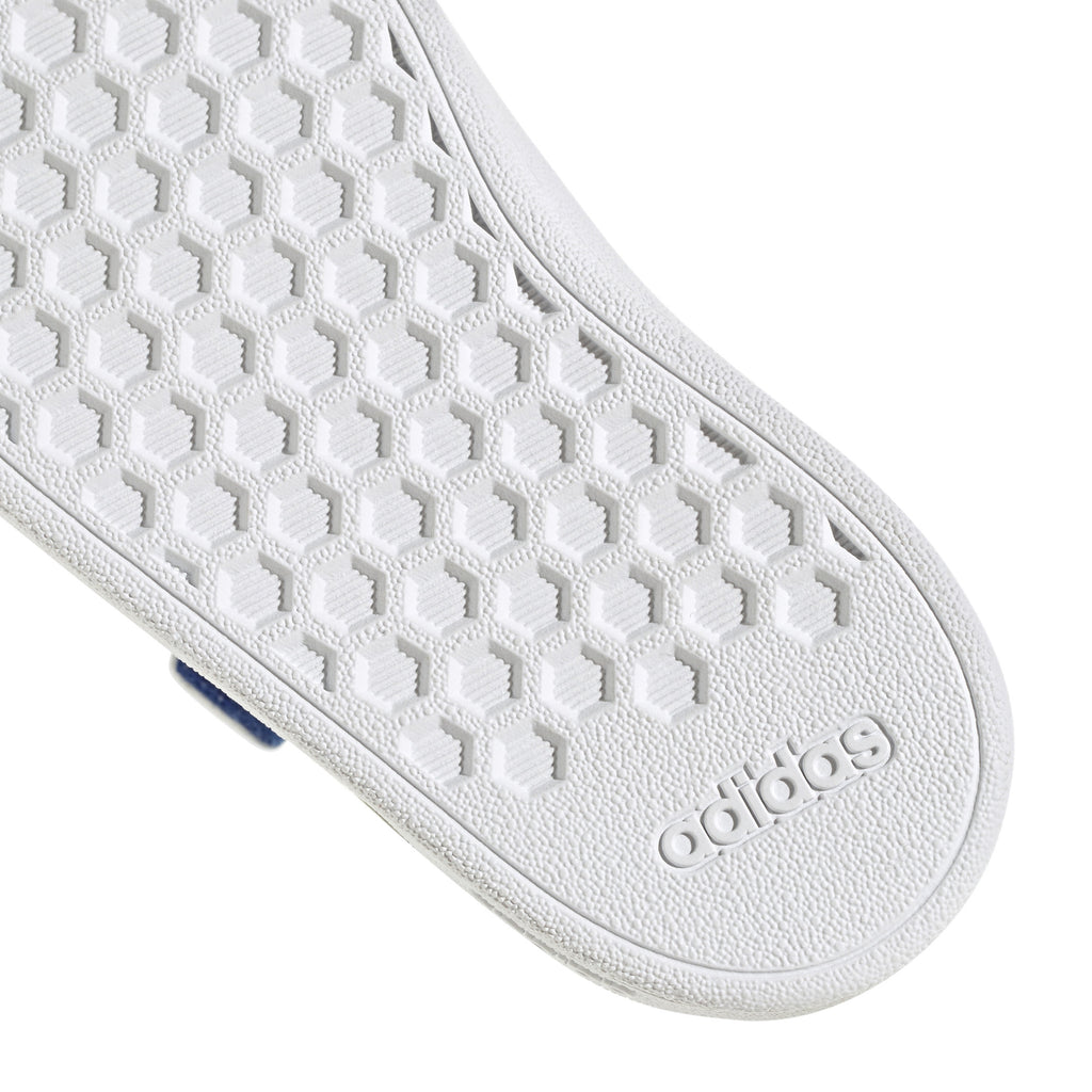 Grand Court Lifestyle sneakers