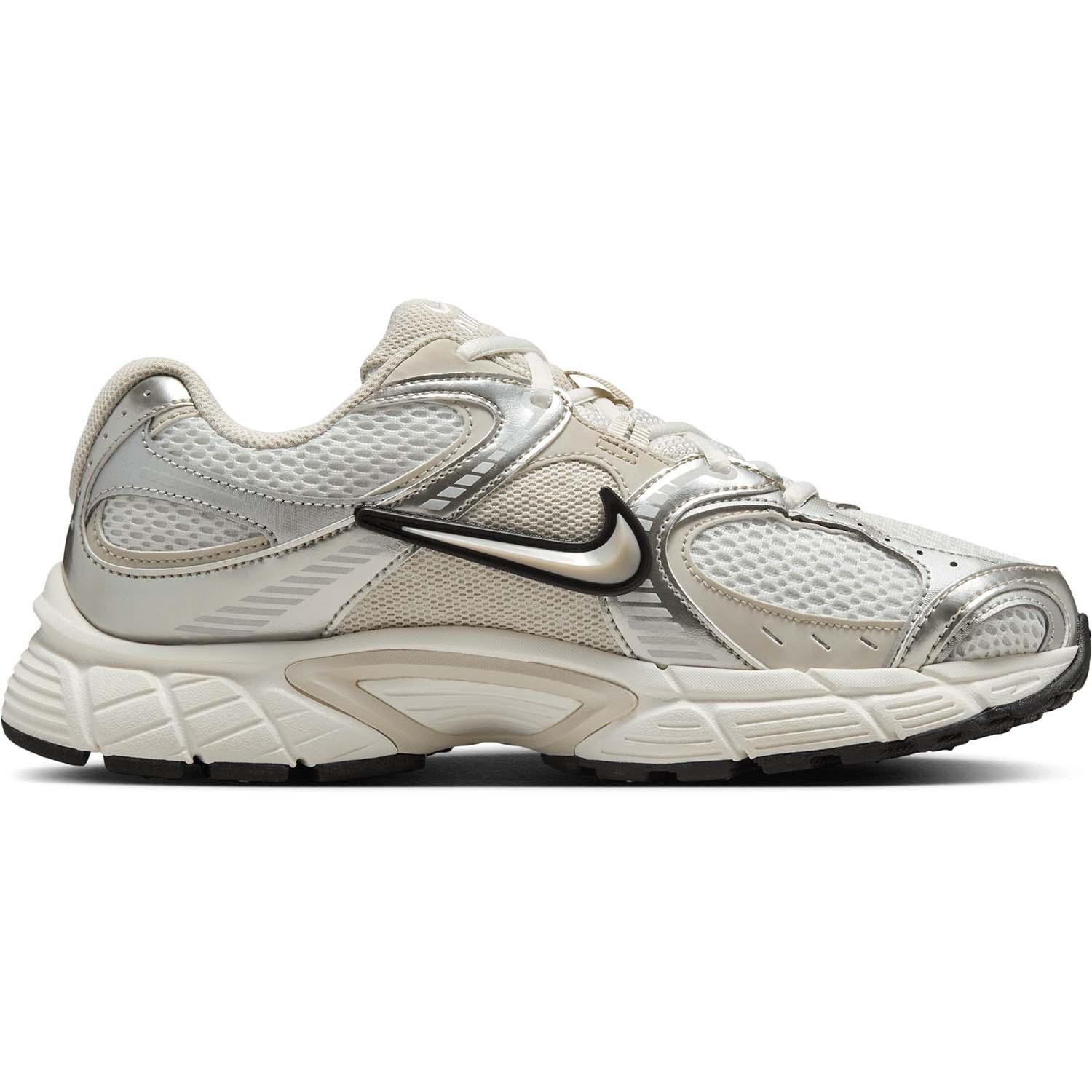 nike v5 rnr women's shoes