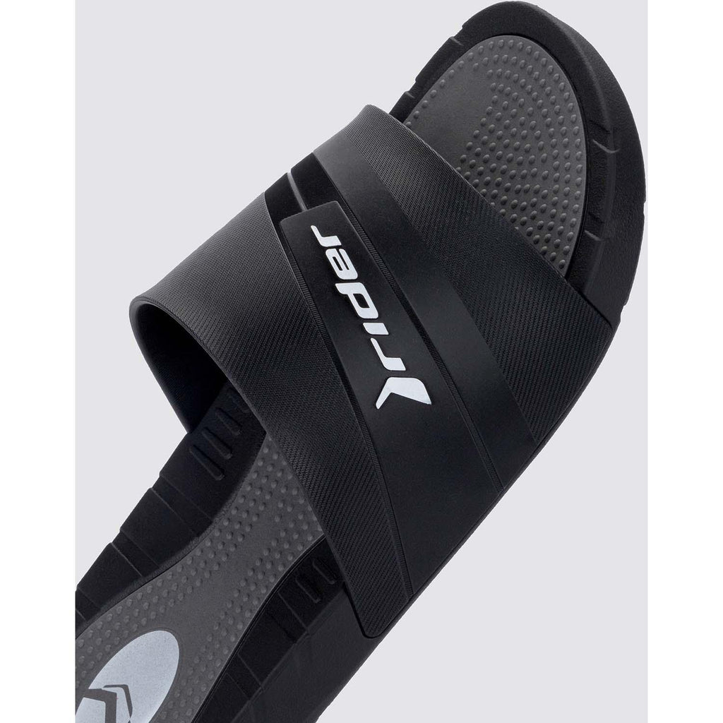 Rush slippers