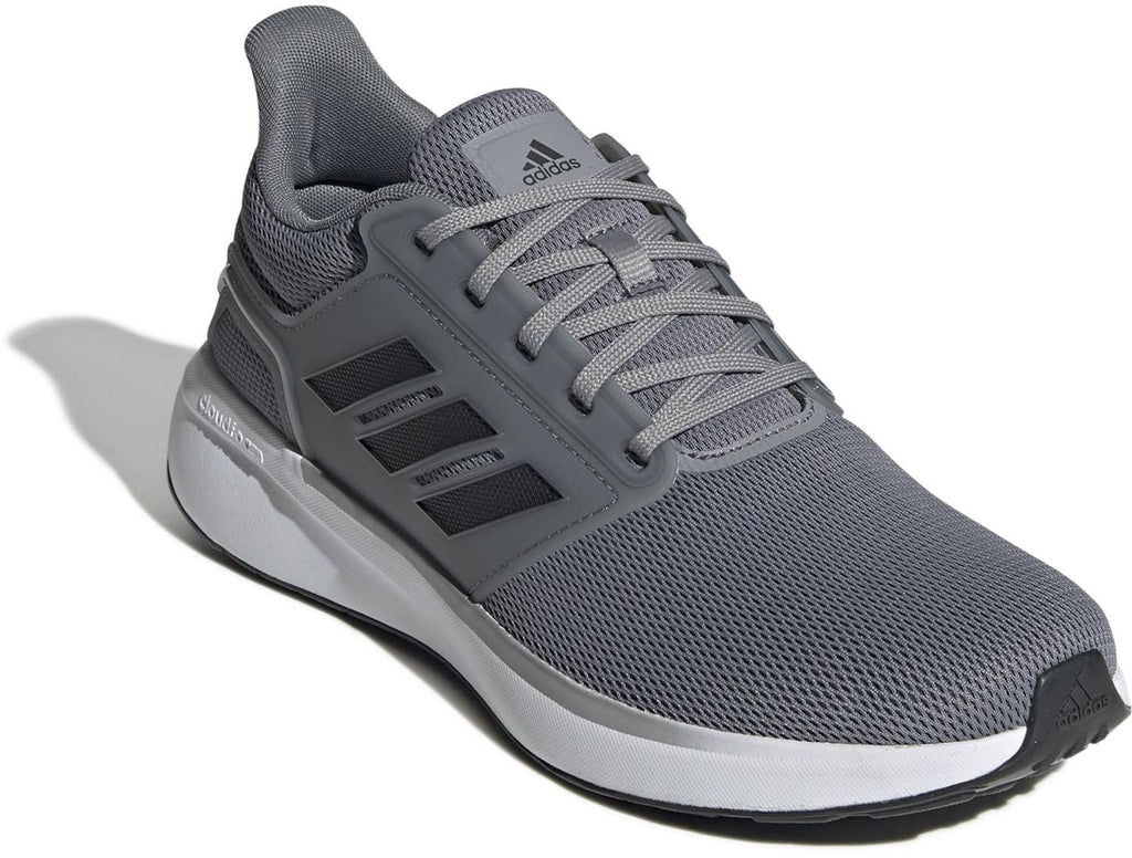 UB19 TD