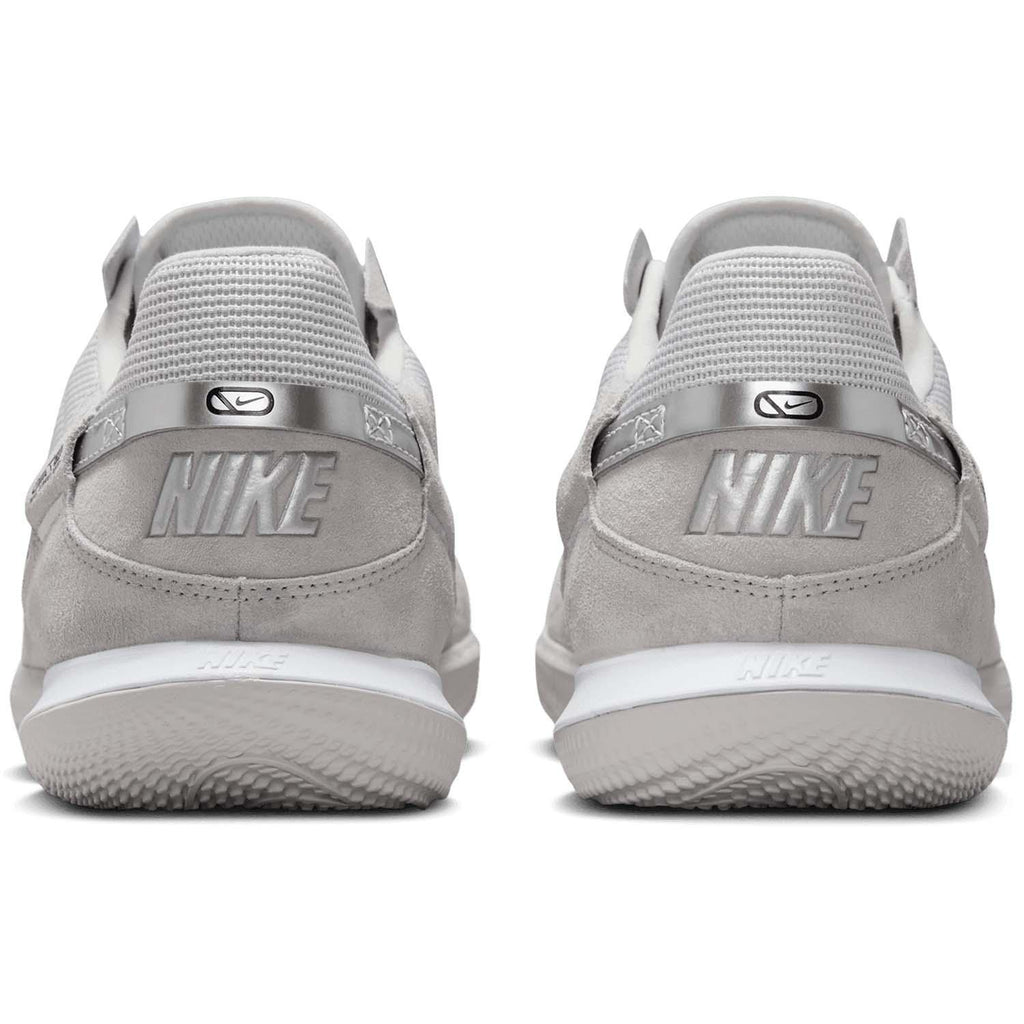 streetgato low-top soccer shoe