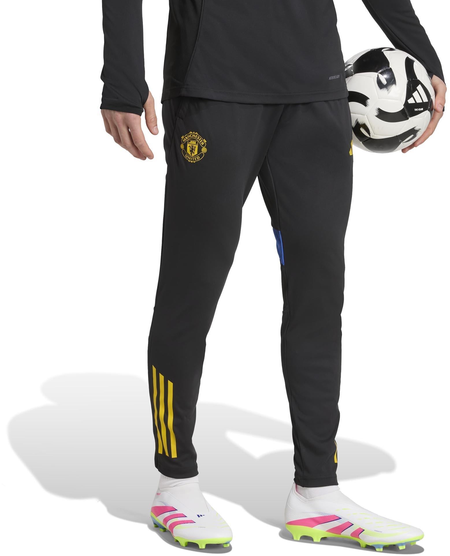 Manchester United Tiro 25 Competition Trainingsbroek
