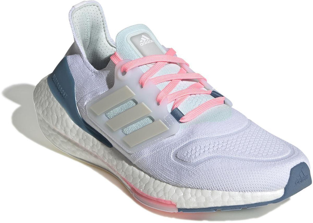 Ultraboost 22 W