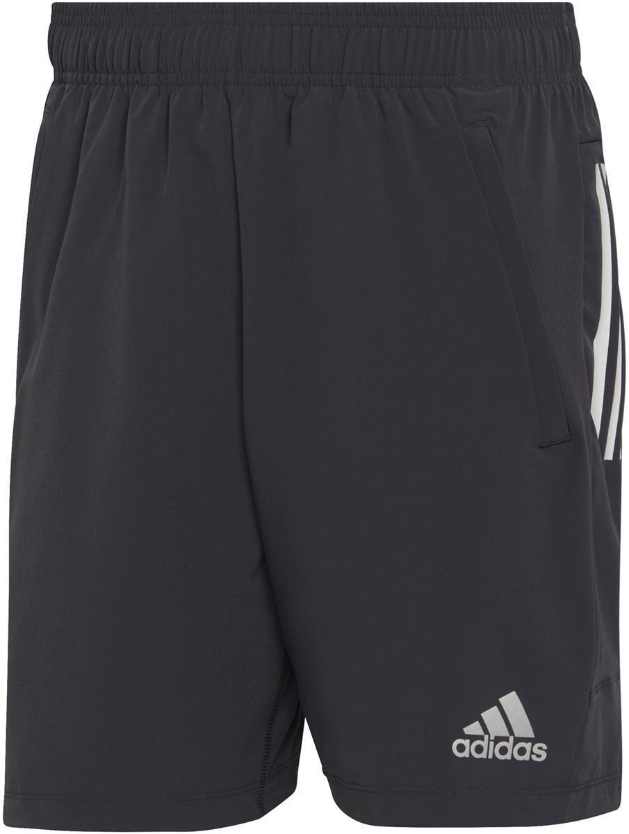 SHORTS. Short