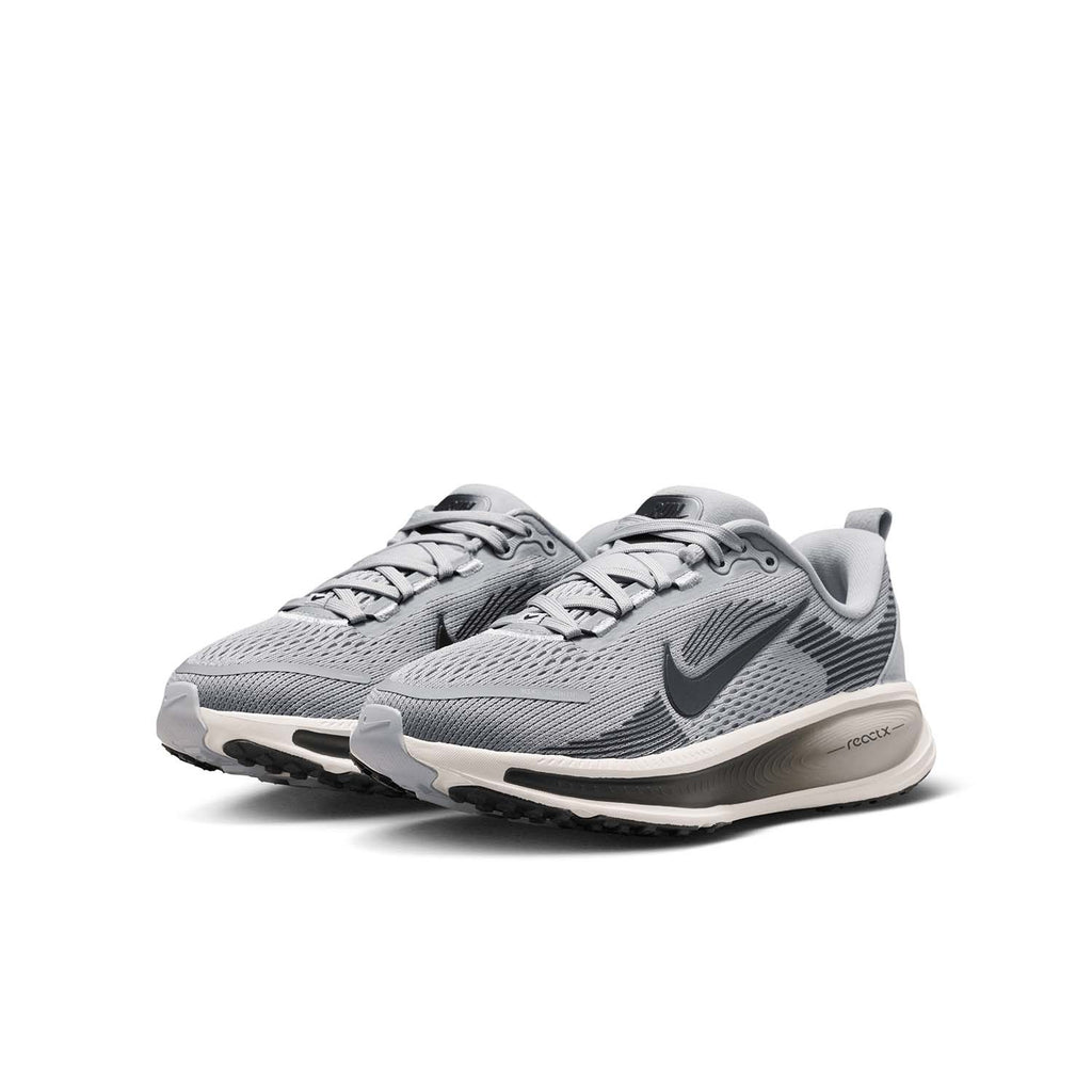 Vomero 18 Big Kids' Road Running Hardloopschoenen