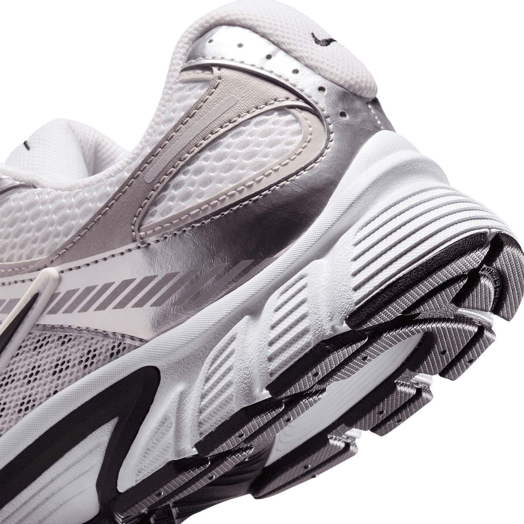 v5 rnr men's shoes