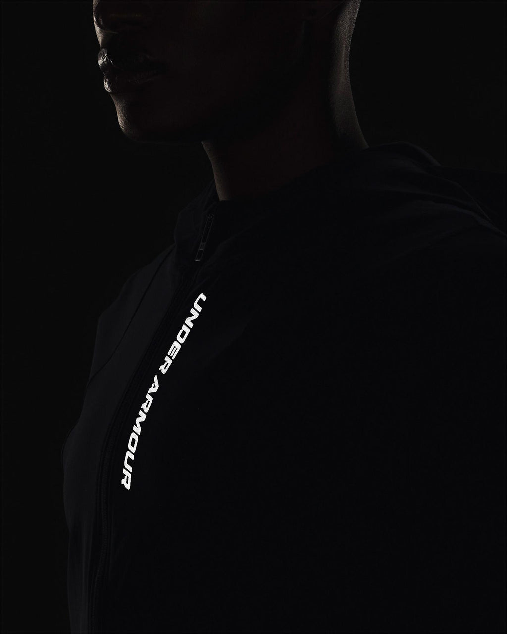 UNDER ARMOUR OUTRUN THE STORM Funktionsjacke