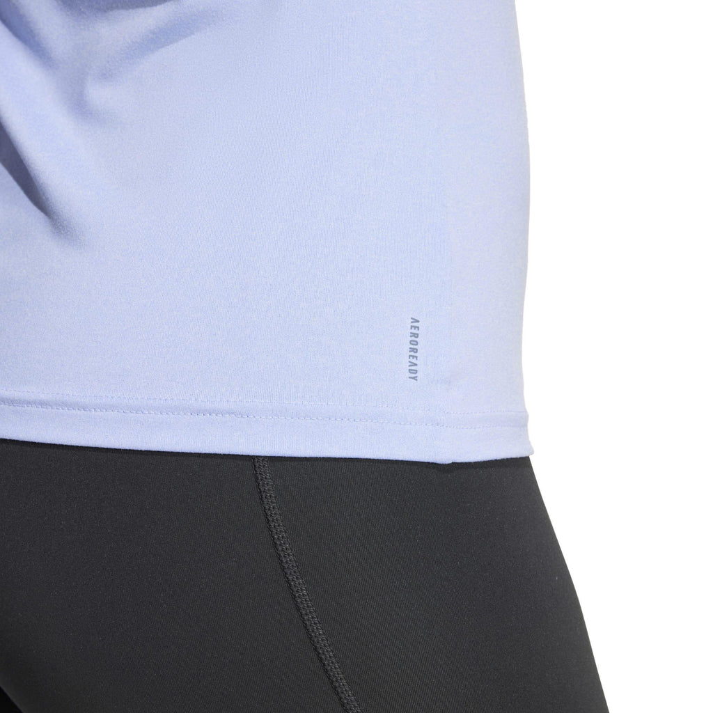 AEROREADY Train Essentials Minimal Branding V-hals shirt