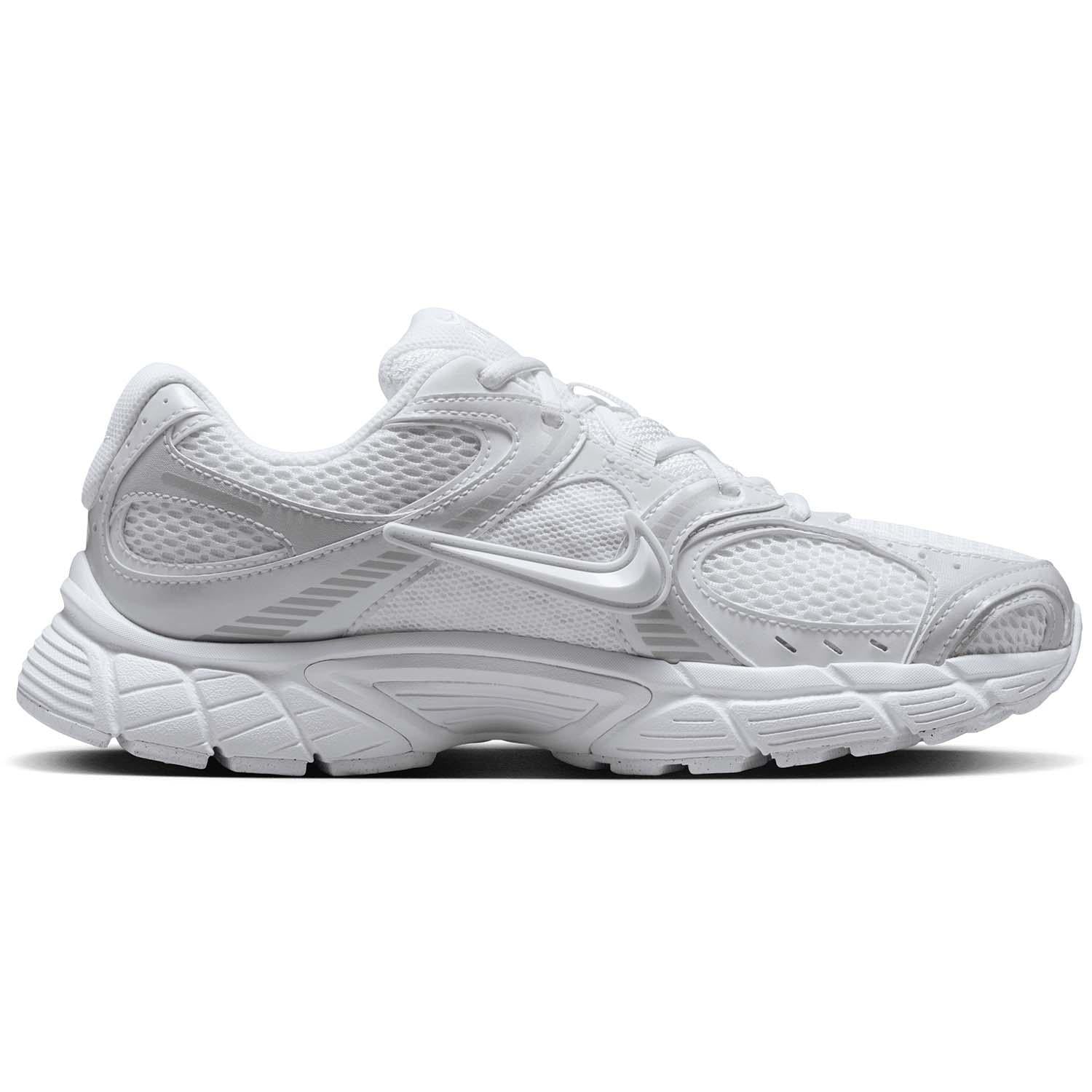 V5 RNR sneakers