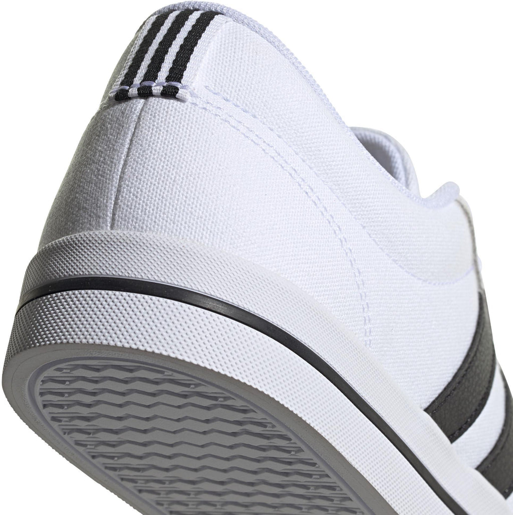 Retro Vulc Trainer