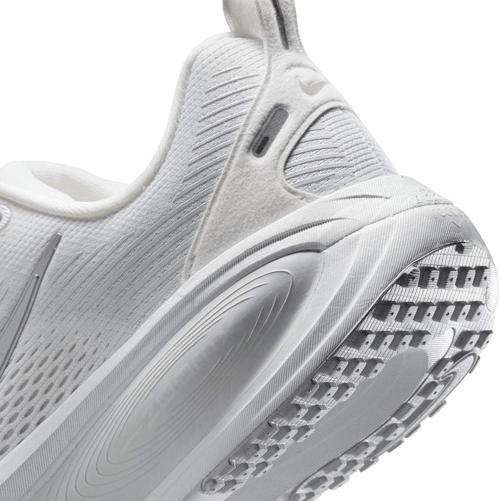 Wmns Vomero 18 Laufschuh US-Gr.