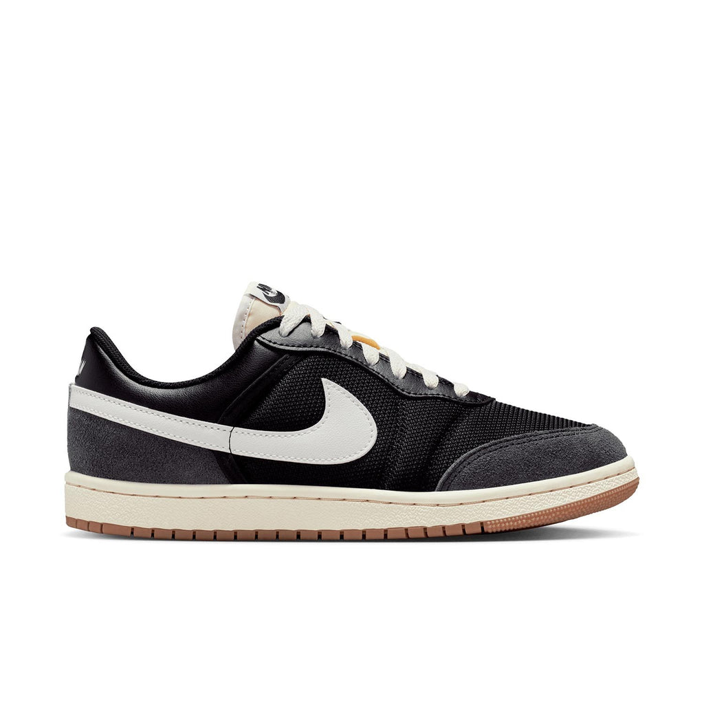 Air Jordan Skyline Low Sneakers