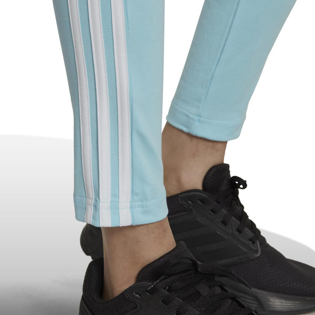 W 3s Leg