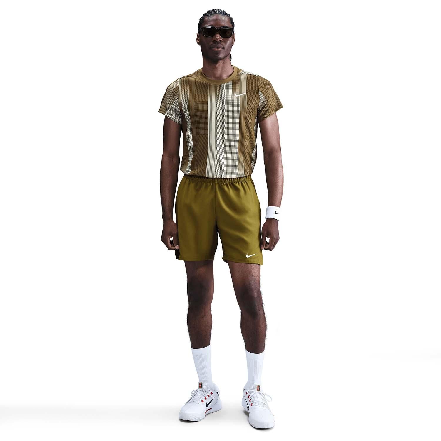 nikecourt victory men's dri-fit 7i