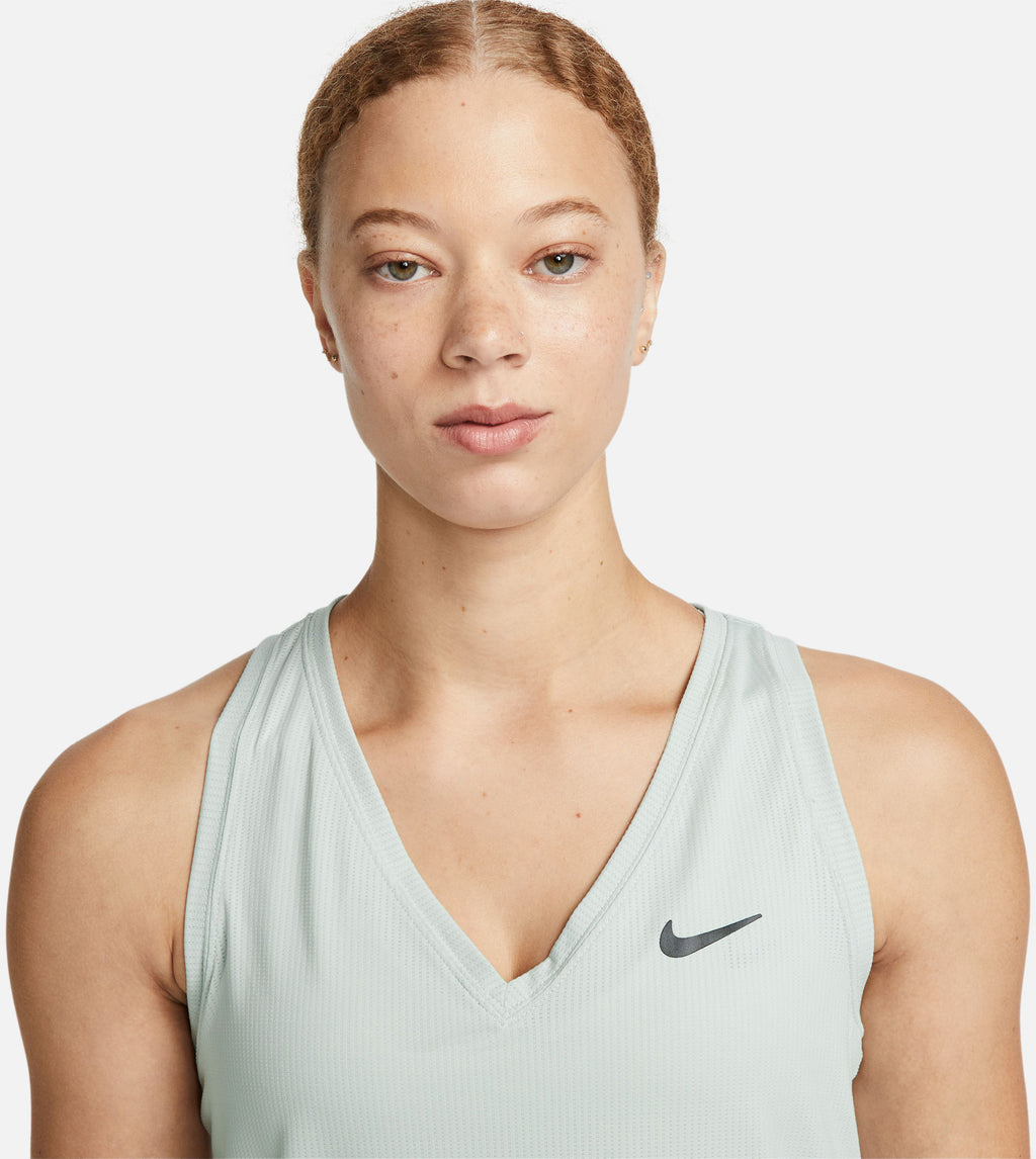 Victory Tennis top