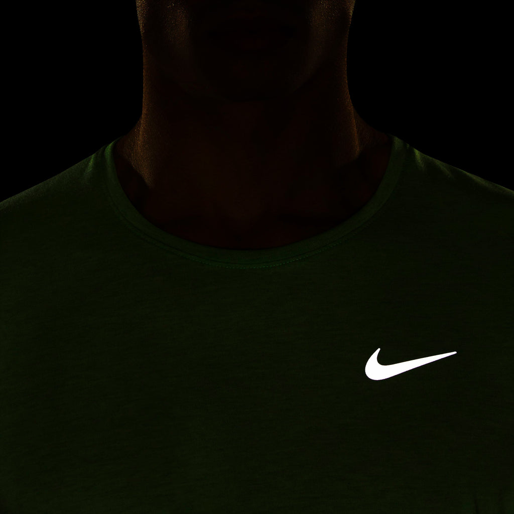 Dri-FIT Run Division shirt