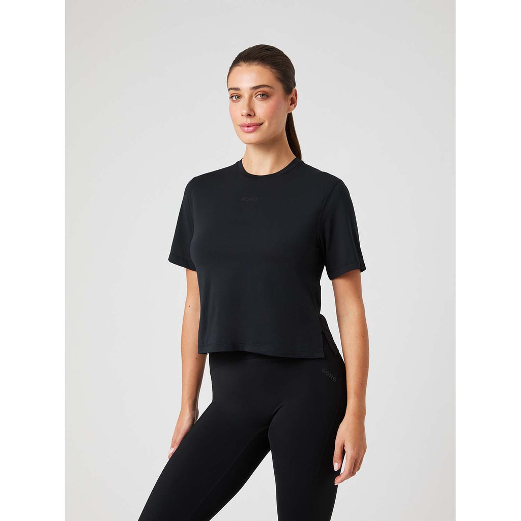 cropped t-shirt