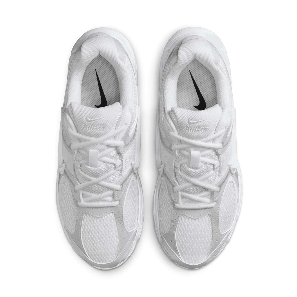 v5 rnr sneakers