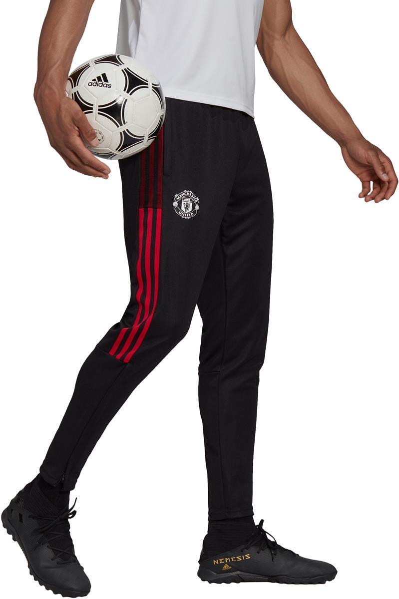 Mufc Tr Pnt