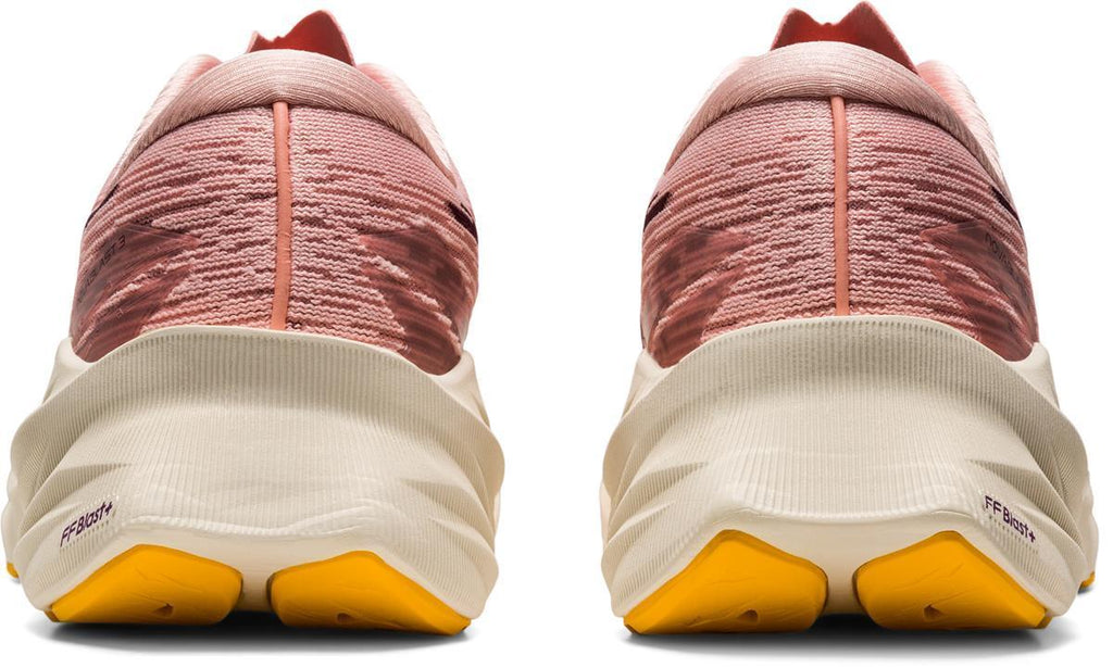 Novablast 3 hardloopschoenen