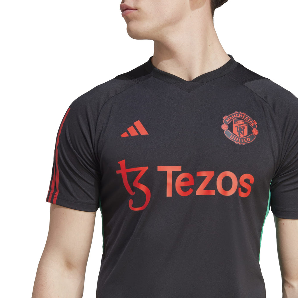 Manchester United Tiro 23 trainingsshirt