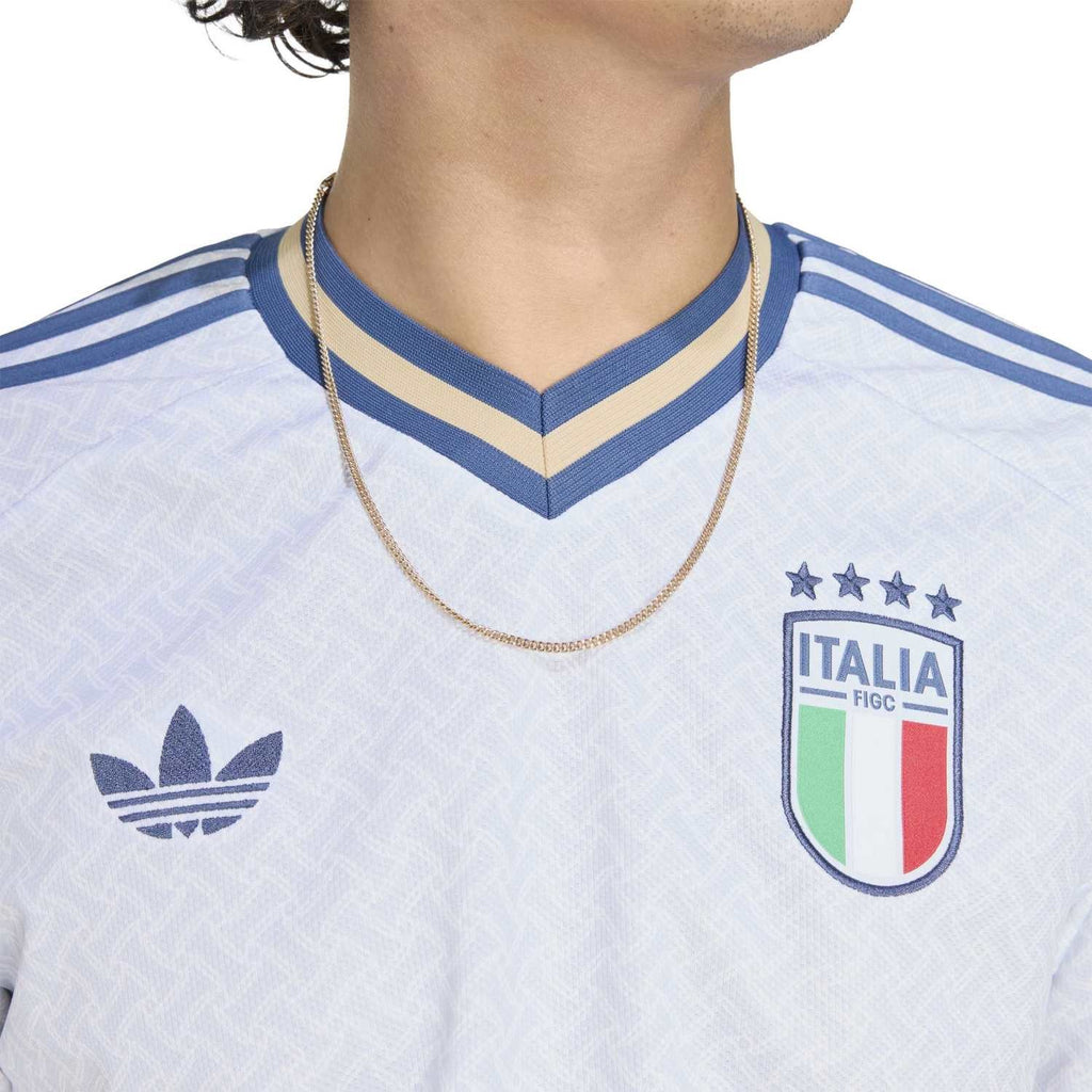 Italy 26 Away Jersey