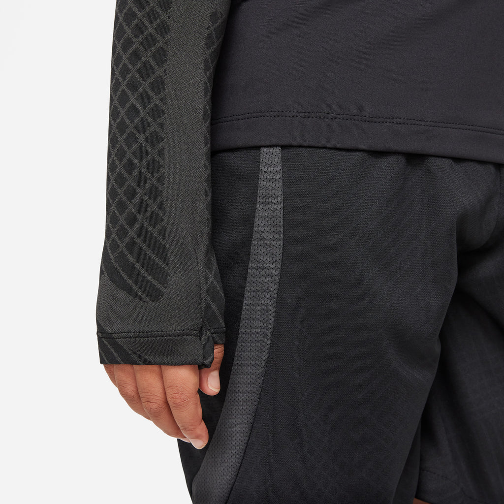 Evostripe Shorts