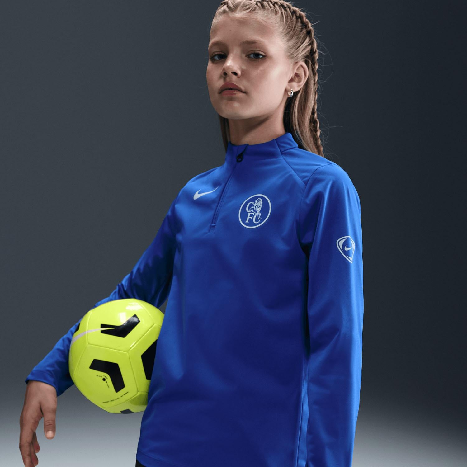Chelsea FC Strike Third Big Kids' Dri-FIT Total 90 Soccer Knit Drill Top
