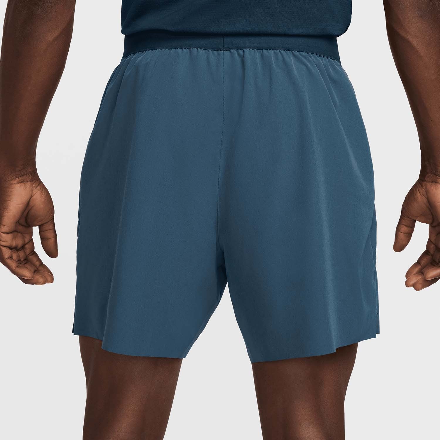 Court Advantage Dri-FIT 6I short