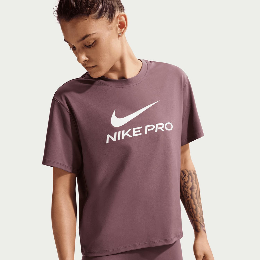 pro women's dri-fit loose shor