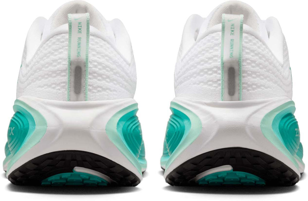 Vomero Plus hardloopschoenen