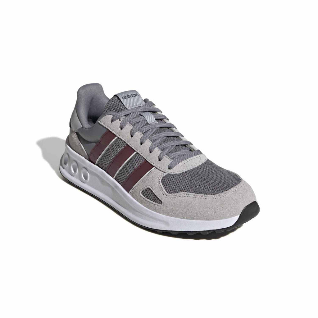 Run 84 sneakers