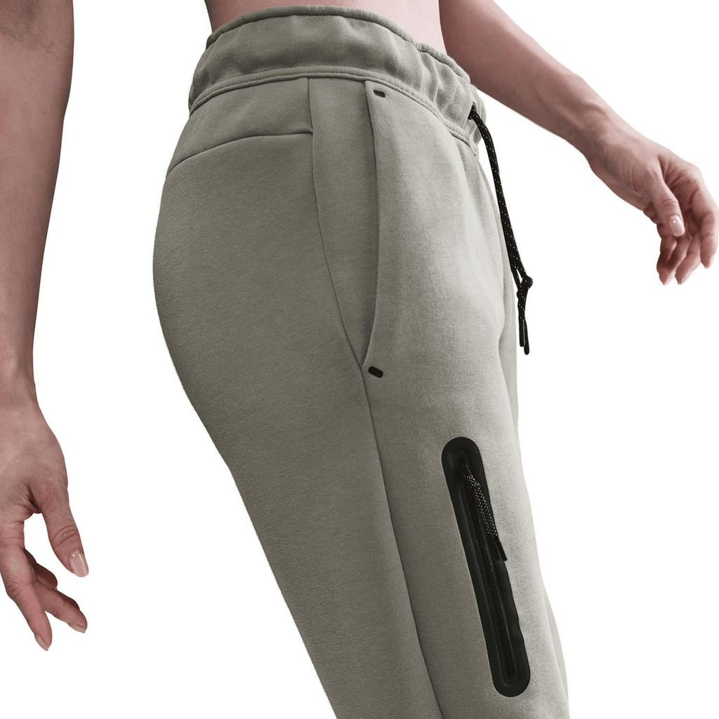 sportswear tech fleece women's