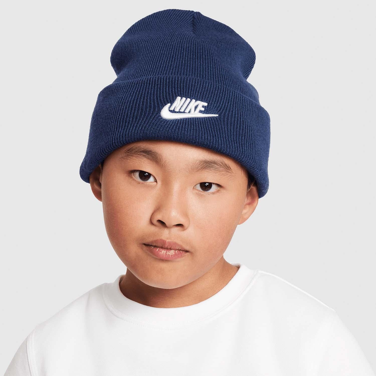 Peak beanie