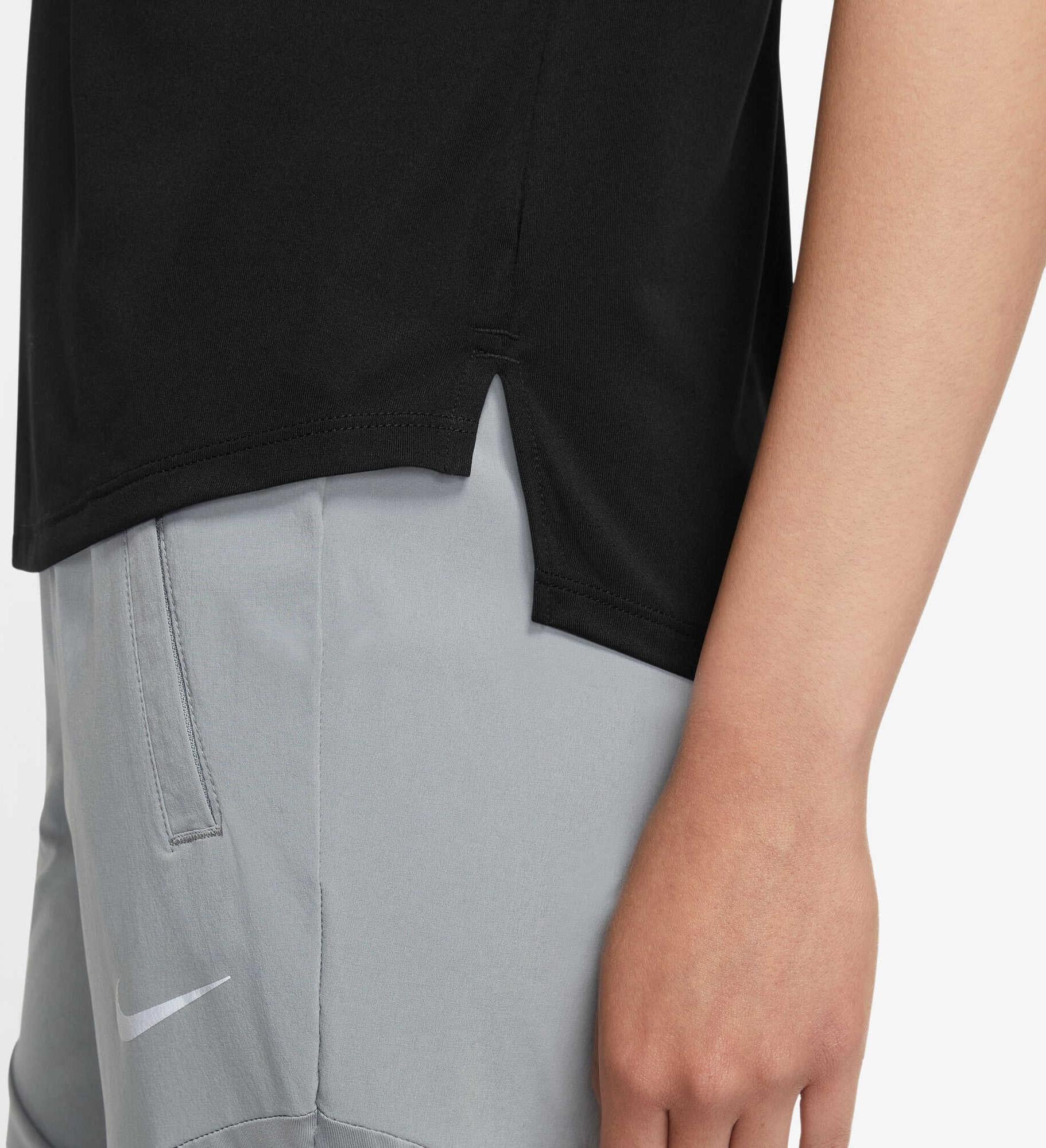 Dri-FIT Swoosh shirt