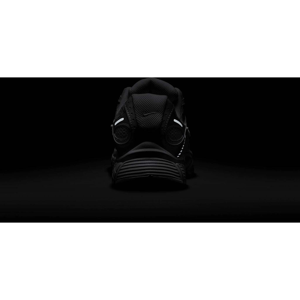 V5 RNR sneakers