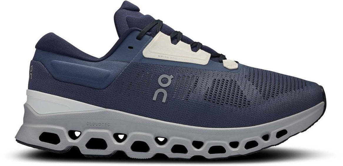 Cloudstratus 3 hardloopschoenen