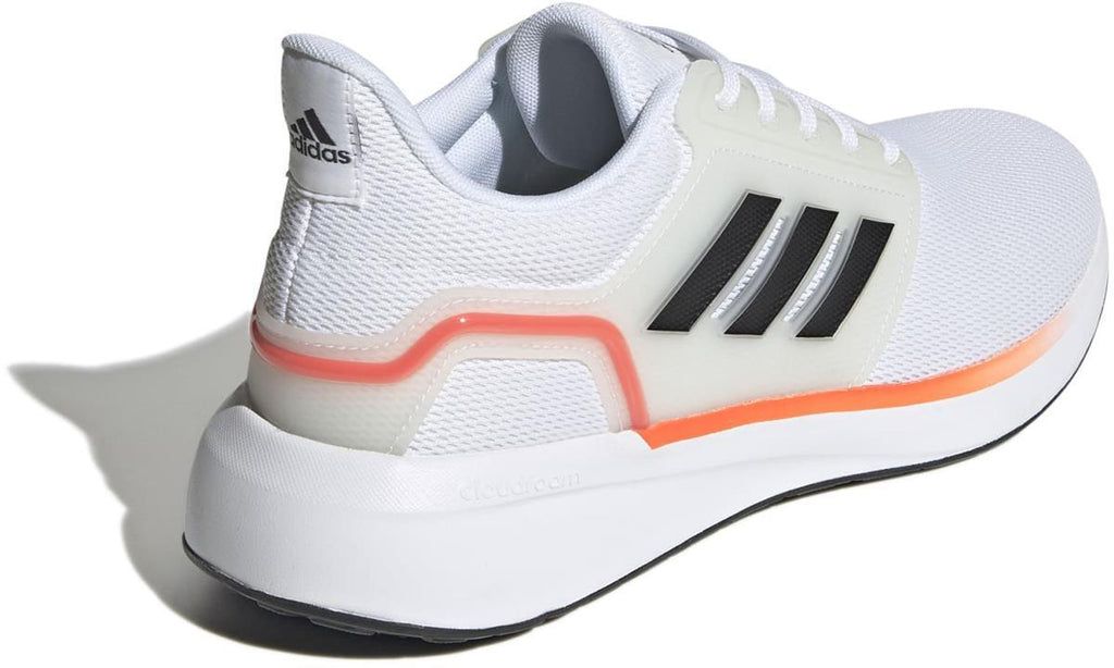 UB19 TD