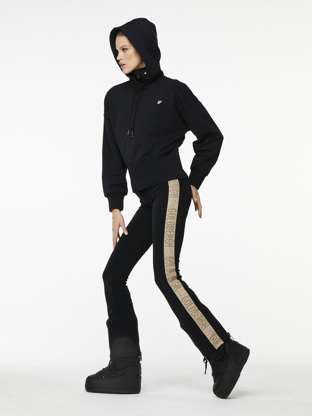 ollie hooded sweater