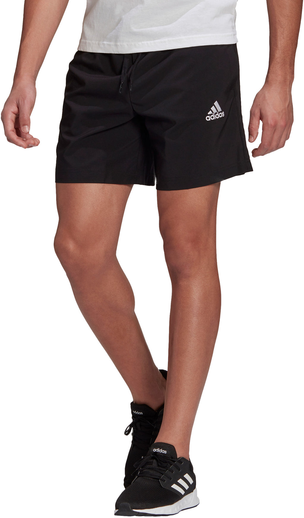 AEROREADY Essentials Chelsea Small Logo Short