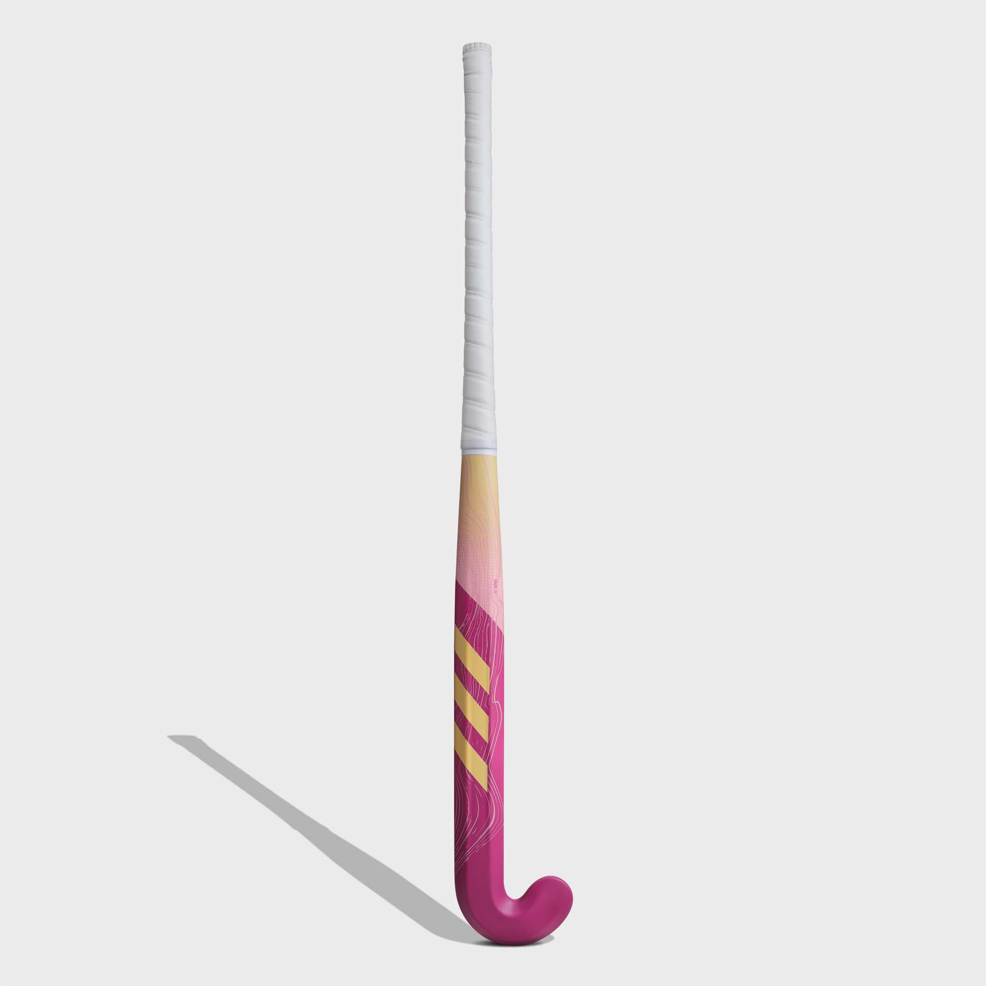 Ina .6 hockeystick