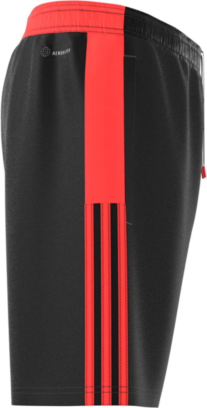 Tiro Essentials short