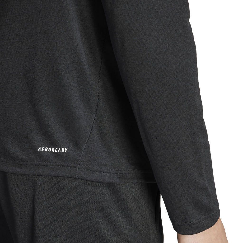Train Essentials Seasonal Training longsleeve shirt